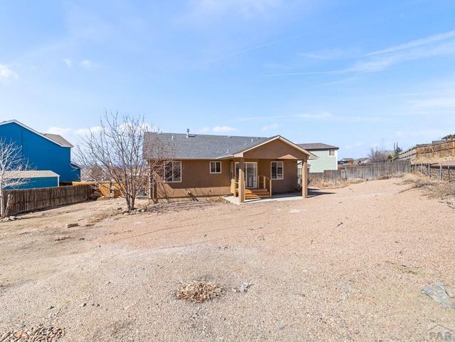 2202 Cowhand Place, Pueblo, CO 81008
