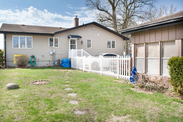8147 Harrison Avenue, Munster, IN 46321