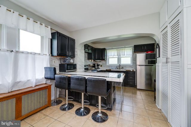 711 GREENWAY TC TER, Reading, PA 19607