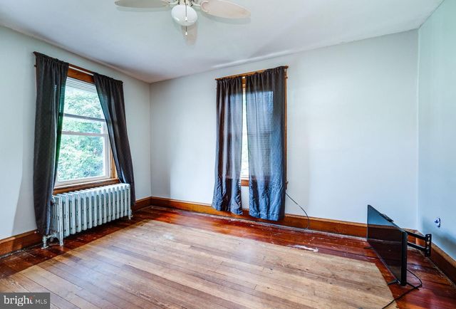 711 GREENWAY TC TER, Reading, PA 19607