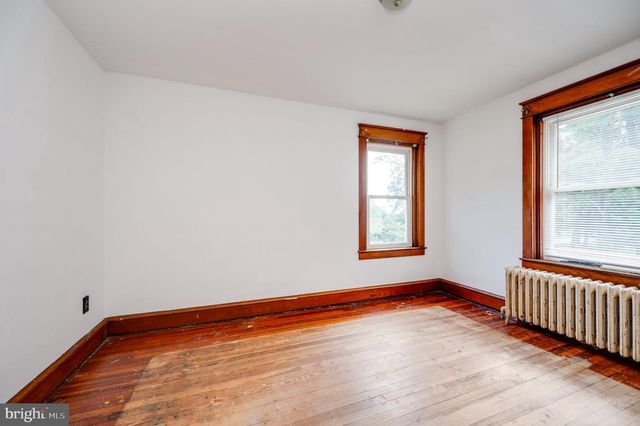711 GREENWAY TC TER, Reading, PA 19607