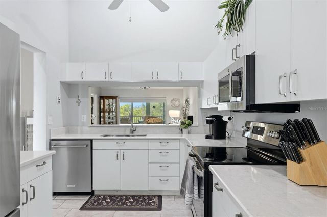 8750 OLDE HICKORY AVENUE 9309, Sarasota, FL 34238