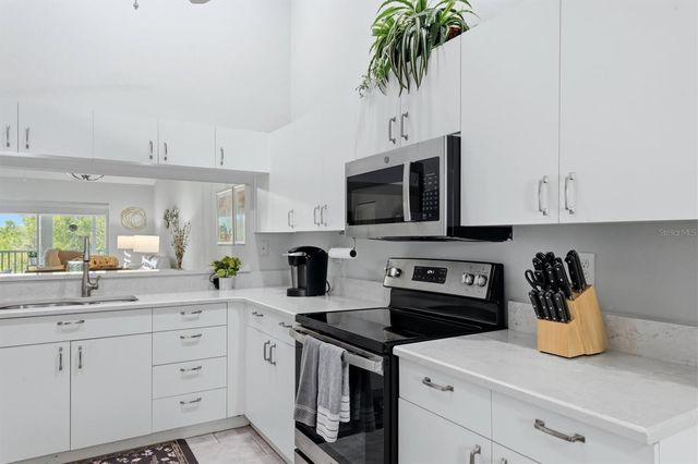 8750 OLDE HICKORY AVENUE 9309, Sarasota, FL 34238