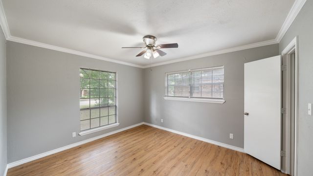 519 Malibu Drive, Malakoff, TX 75148
