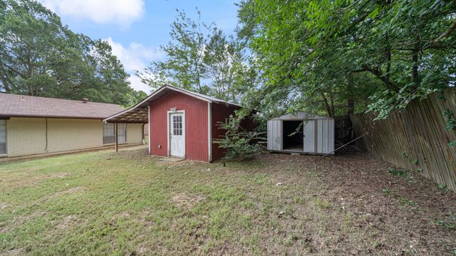 519 Malibu Drive, Malakoff, TX 75148