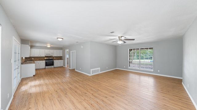 519 Malibu Drive, Malakoff, TX 75148