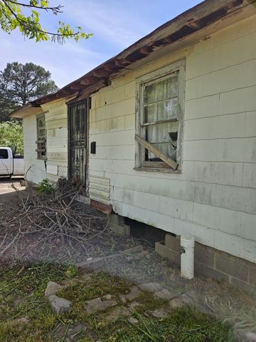 7647 SLEDGE DR, Millington, TN 38053