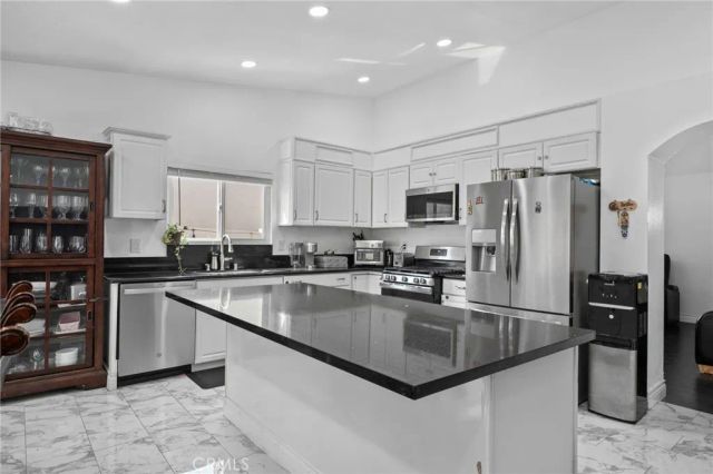8139 Haven View Drive, Jurupa Valley, CA 92509
