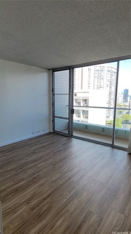 555 University Avenue 1903, Honolulu, HI 96826
