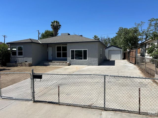 3306 Center Street, Bakersfield, CA 93306