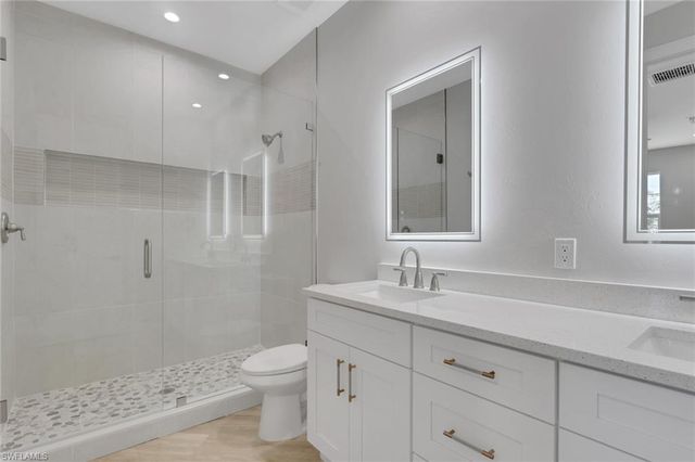 3500 Croton RD 102, Naples, FL 34104