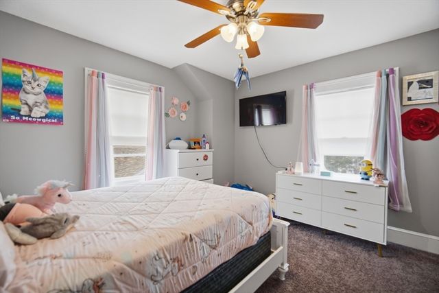 156 Farnsworth St, Chicopee, MA 01013