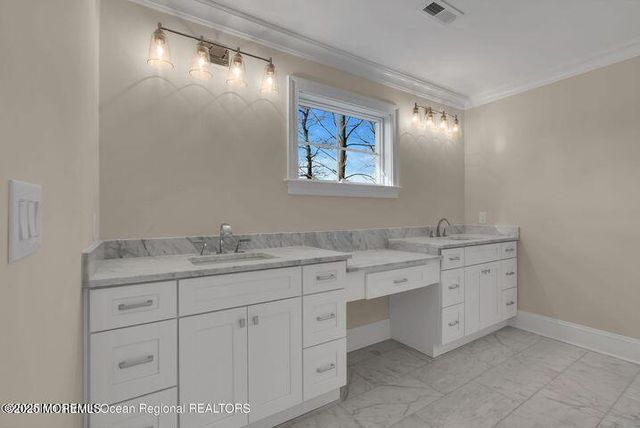 8 Pocahontas Avenue, Oceanport, NJ 07757