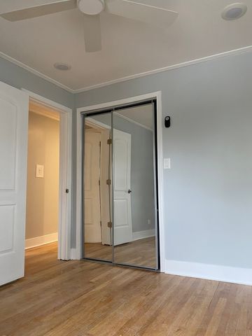 651 South Boulevard 5, Oak Park, IL 60302