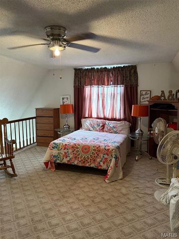 1303 Knob Lick Road, Farmington, MO 63640