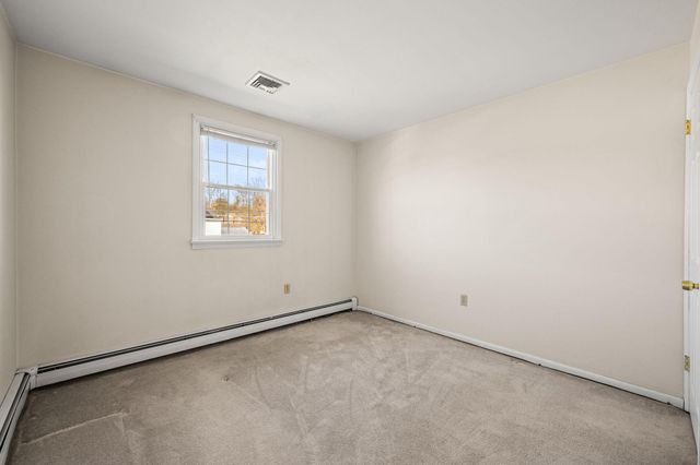 416 LAURELWOOD DR, Douglassville, PA 19518