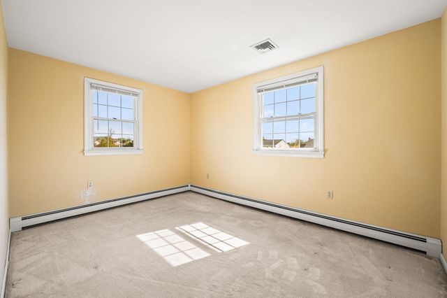 416 LAURELWOOD DR, Douglassville, PA 19518