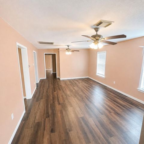 1307 11th Street, Galena Park, TX 77547