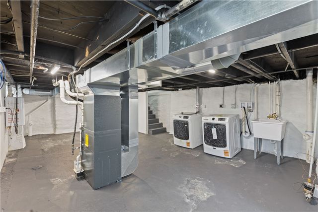 817 Eldora Pl, Beltzhoover, PA 15210