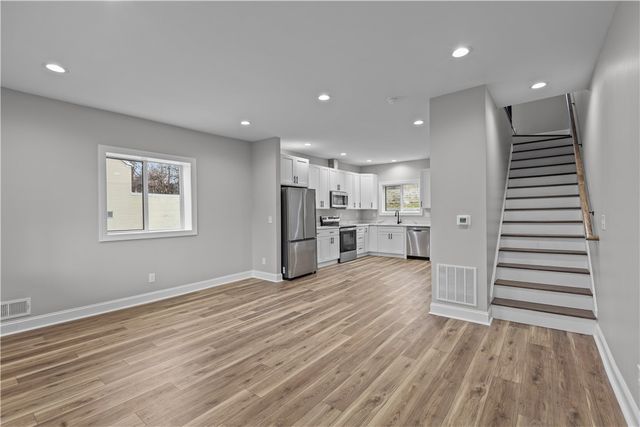 817 Eldora Pl, Beltzhoover, PA 15210