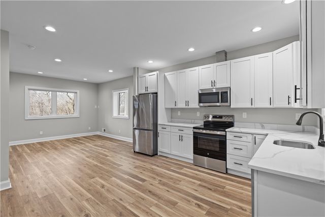 817 Eldora Pl, Beltzhoover, PA 15210