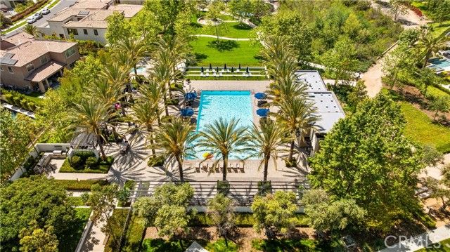 92 Interstellar, Irvine, CA 92618