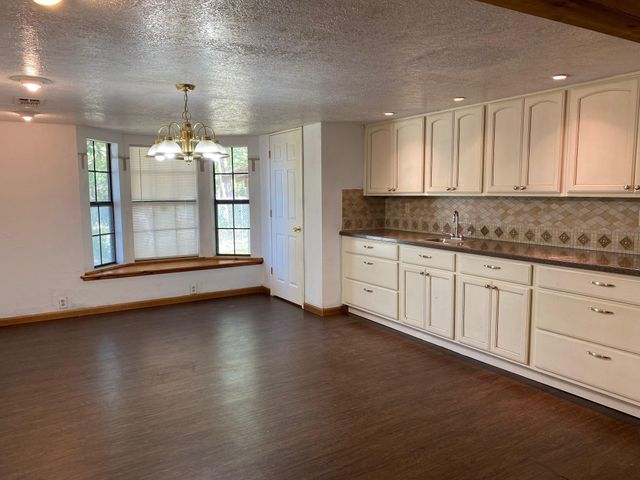 2859 Highway 59, Livingston, TX 77351