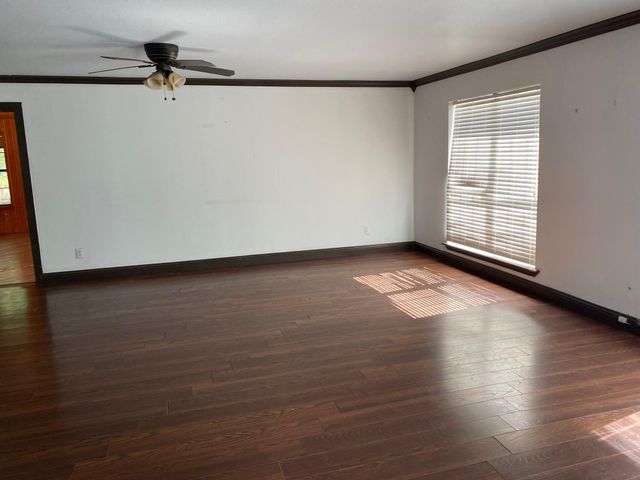 2859 Highway 59, Livingston, TX 77351
