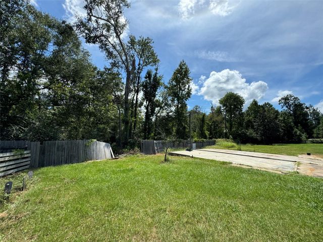 2859 Highway 59, Livingston, TX 77351