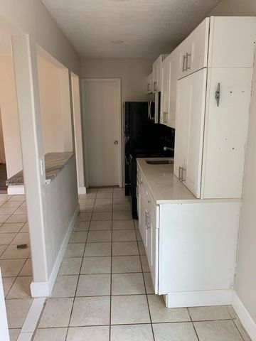 2859 Highway 59, Livingston, TX 77351