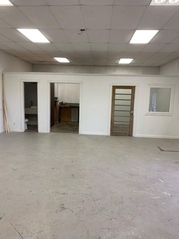 2859 Highway 59, Livingston, TX 77351