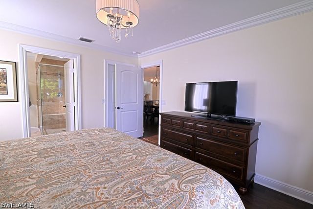 7778 Emerald CIR 204, Naples, FL 34109