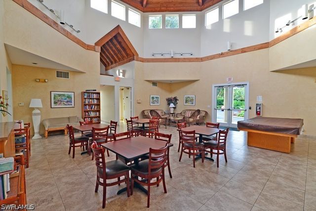 7778 Emerald CIR 204, Naples, FL 34109