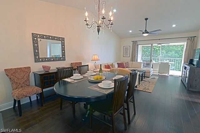 7778 Emerald CIR 204, Naples, FL 34109