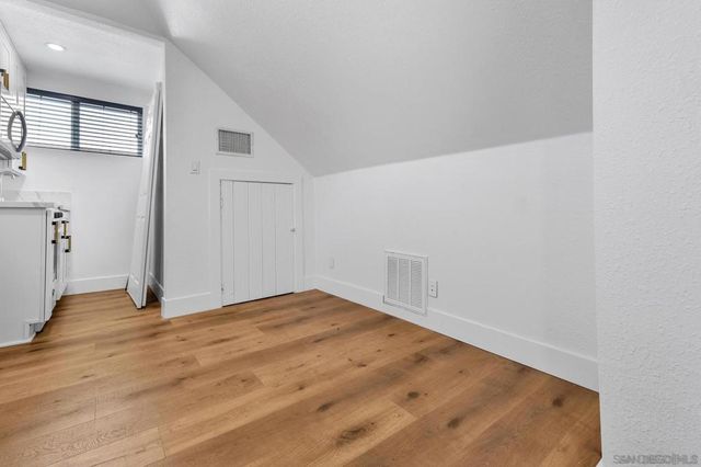 19 Evans St, San Diego, CA 92102