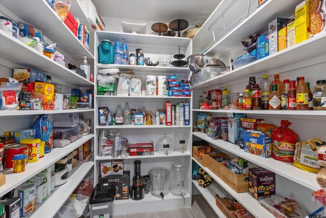 2680 Primera Rd, Tyler, TX 75705