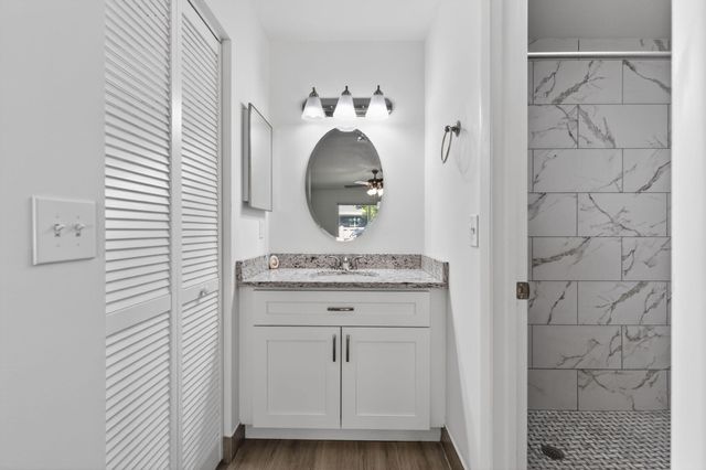 140 S Moccasin Trl Trail S, Jupiter, FL 33458