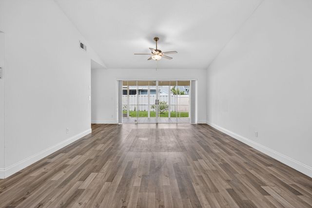 140 S Moccasin Trl Trail S, Jupiter, FL 33458