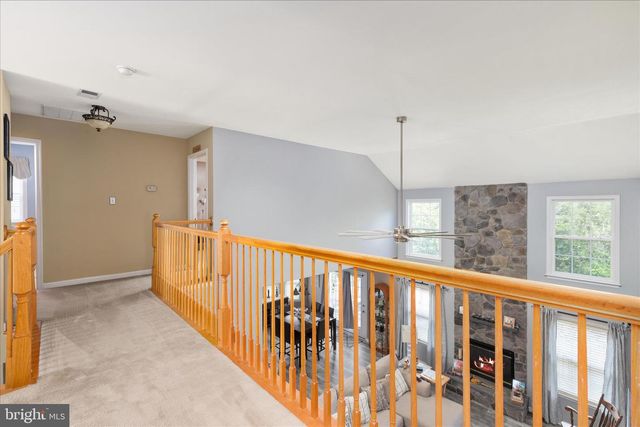 324 HOGAN DR, Martinsburg, WV 25405