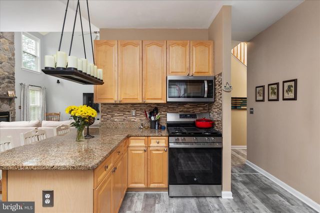 324 HOGAN DR, Martinsburg, WV 25405