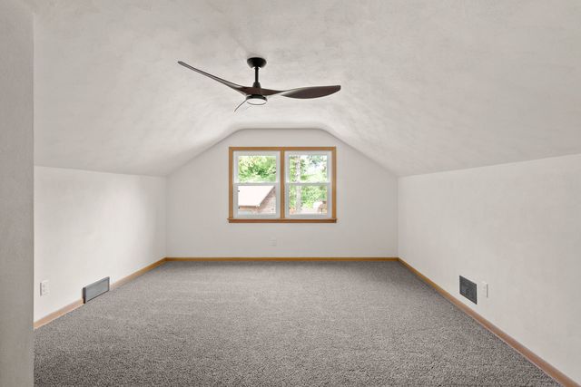 1220 54 Street Court, Moline, IL 61265