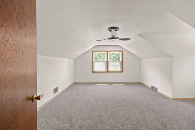 1220 54 Street Court, Moline, IL 61265