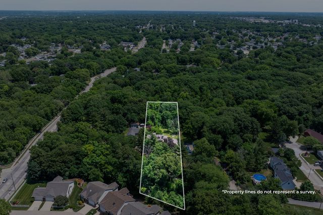 1220 54 Street Court, Moline, IL 61265
