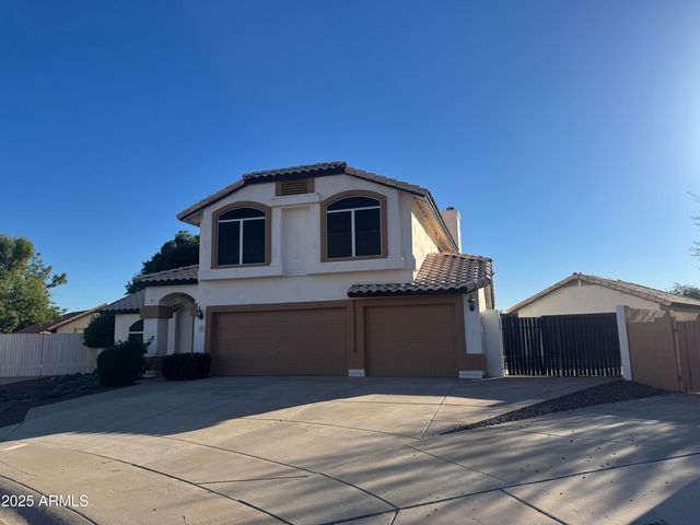 5437 W WAHALLA Lane W, Glendale, AZ 85308