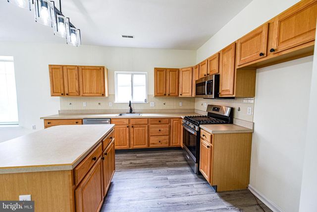 23 DUTCHESS CT, Southampton, NJ 08088