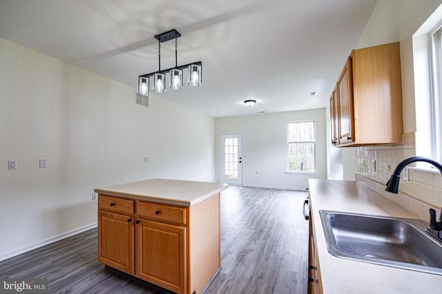 23 DUTCHESS CT, Southampton, NJ 08088