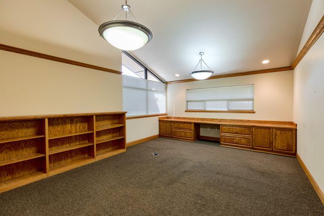 717 Murphy Road, Medford, OR 97504