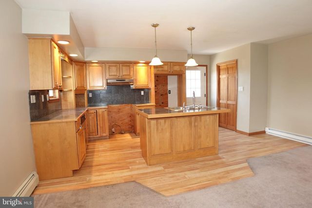 164 PICKETTS DR, Sunbury, PA 17801