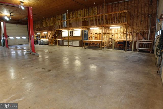 164 PICKETTS DR, Sunbury, PA 17801