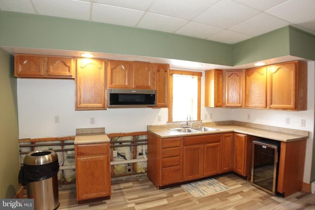 164 PICKETTS DR, Sunbury, PA 17801
